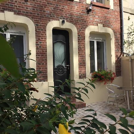 La Villa Des Remparts ลีซีเยอ ภายนอก รูปภาพ